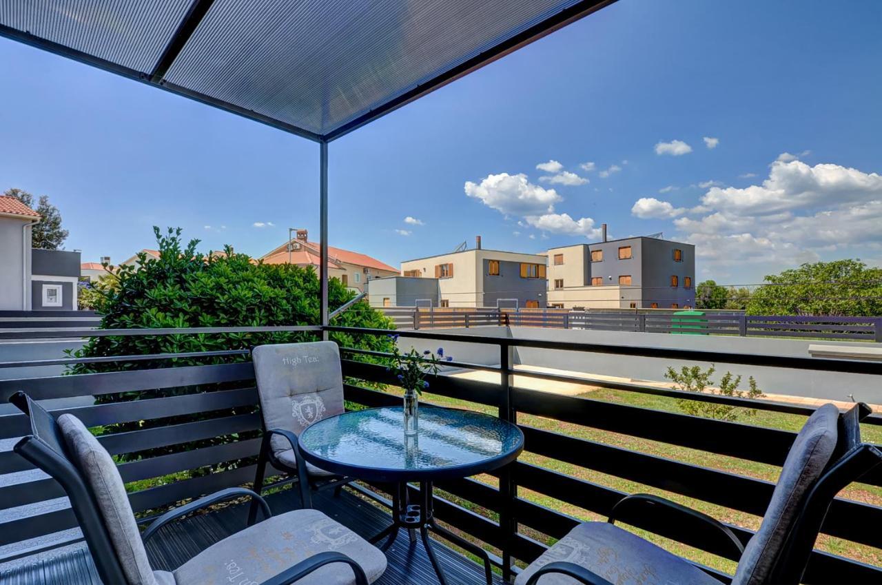 Apartments Kajfes Fažana Εξωτερικό φωτογραφία