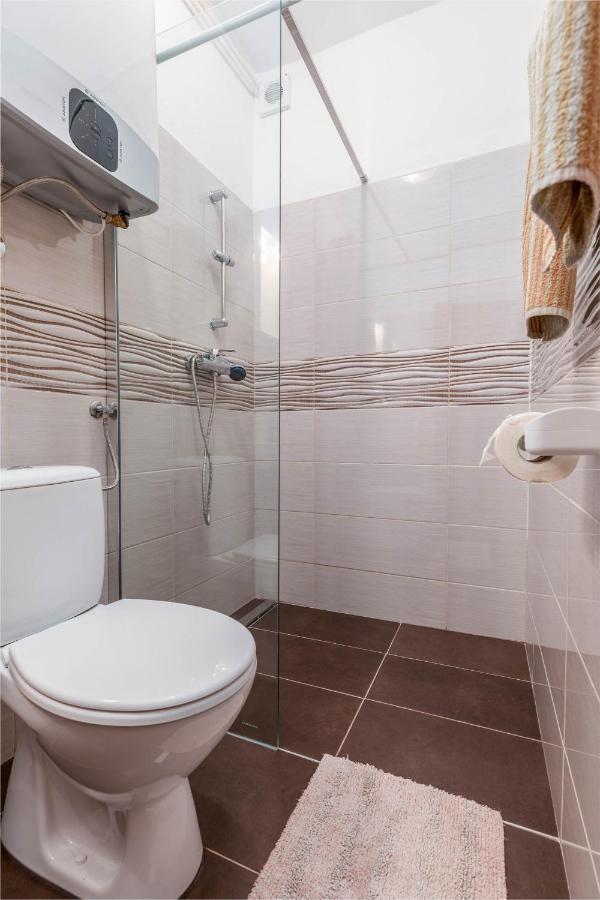 Apartments Kajfes Fažana Εξωτερικό φωτογραφία